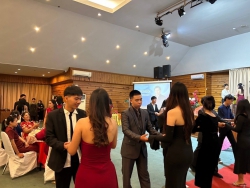 20250307034436.jpg - ภาพบรรยากาศค่ำคืนแห่งความยินดีกับ 3rd Gen Party Harmony Prom Night  | https://piyapornpittaya.ac.th